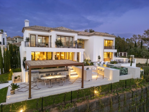 For sale 🌴🏰🌊   LA QUINTA 🌞🍃 5 Bed Villa – Gated -Sea views