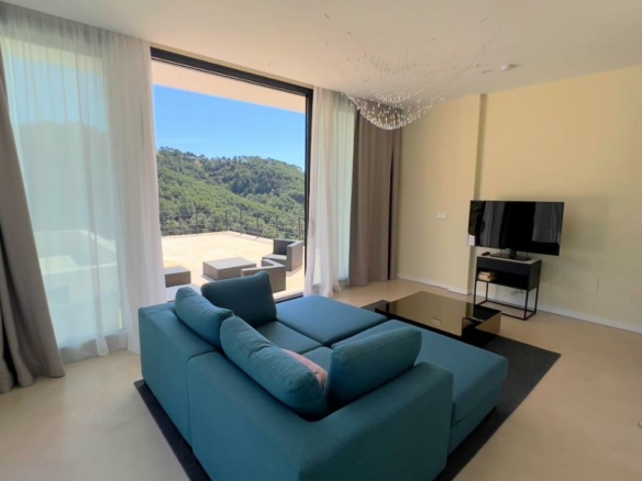For sale & rent – Modern villa  in Gated community Monte Mayor  Benahavís, Spain🇪🇸 