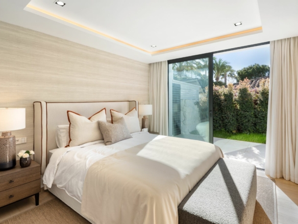 🏠 FOR SALE 🏠 Nueva Anadalucia – Turnkey Villa – Central