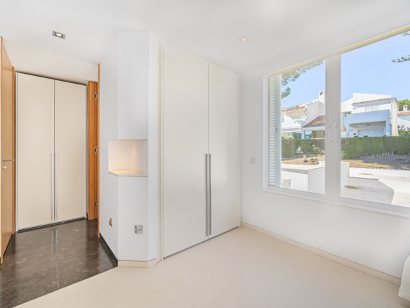 Luxury Villa in Peñablanca, Aloha, Nueva Andalucía  