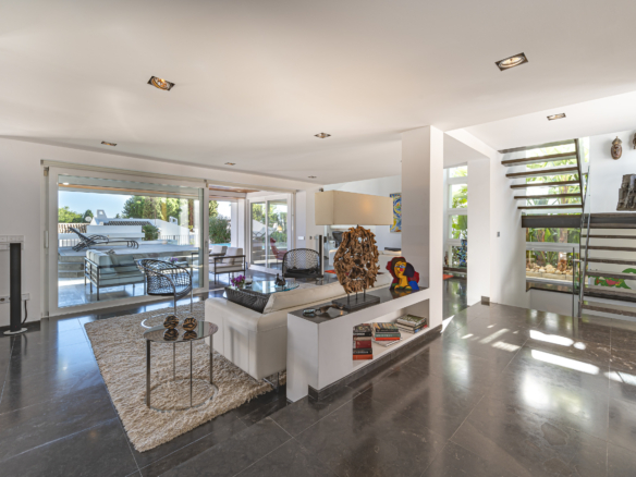 Luxury Villa in Peñablanca, Aloha, Nueva Andalucía  