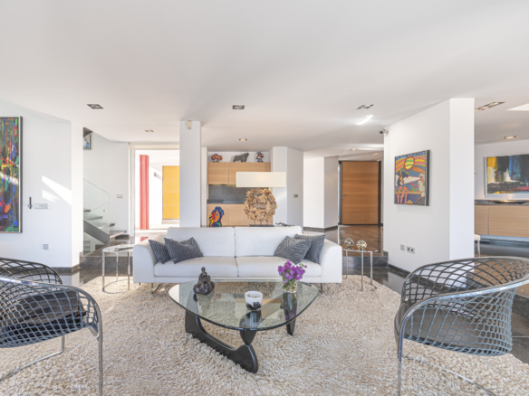 Luxury Villa in Peñablanca, Aloha, Nueva Andalucía  