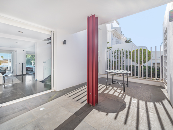 Luxury Villa in Peñablanca, Aloha, Nueva Andalucía  