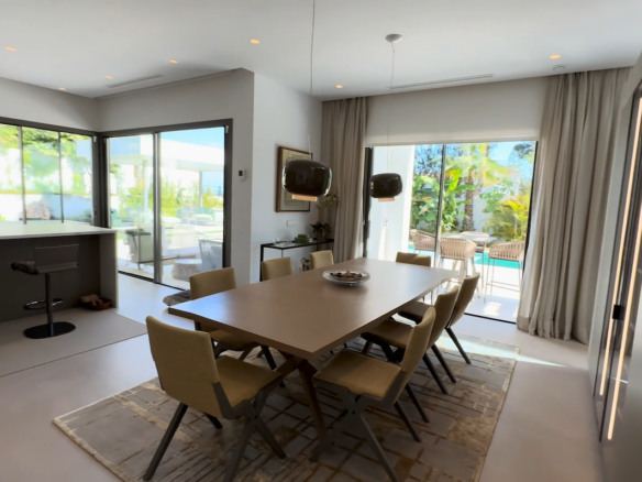 For sale! 🏡✨ 2 Modern newly built Villas- Near  Beach & amenities in the lower part of Marbella’s Golden Mile