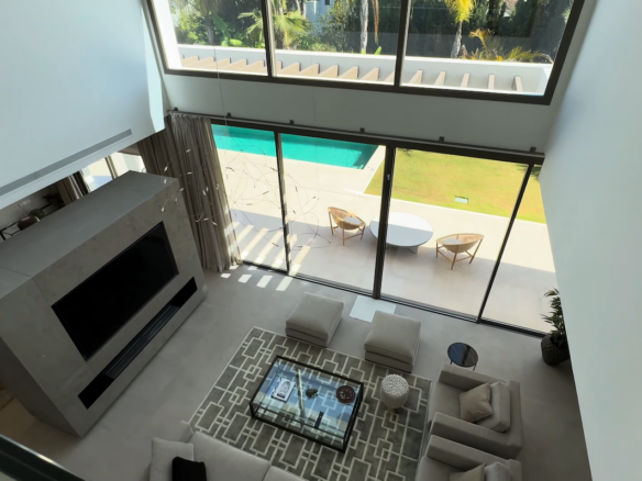 For sale! 🏡✨ 2 Modern newly built Villas- Near  Beach & amenities in the lower part of Marbella’s Golden Mile
