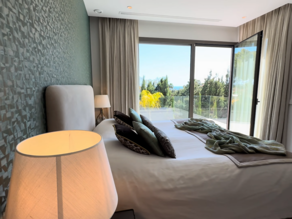 For sale! 🏡✨ 2 Modern newly built Villas- Near  Beach & amenities in the lower part of Marbella’s Golden Mile