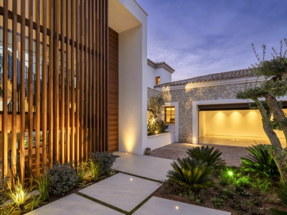 For sale 🌴🏰🌊   LA QUINTA 🌞🍃 5 Bed Villa – Gated -Sea views