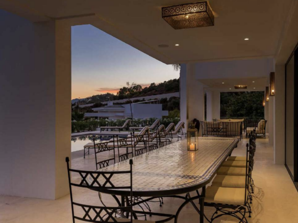 For Rent 🏠 Nueva Andalucia – Modern villa – Gated community  🏠