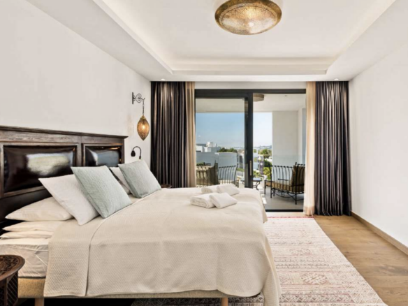 For Rent 🏠 Nueva Andalucia – Modern villa – Gated community  🏠