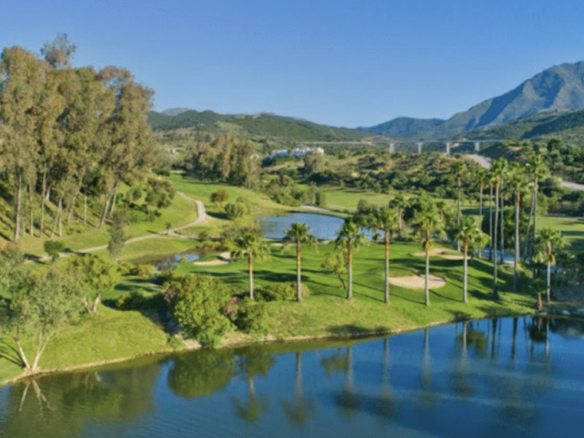 For sale – Estepona  – New Modern villas – Off plan  Investment