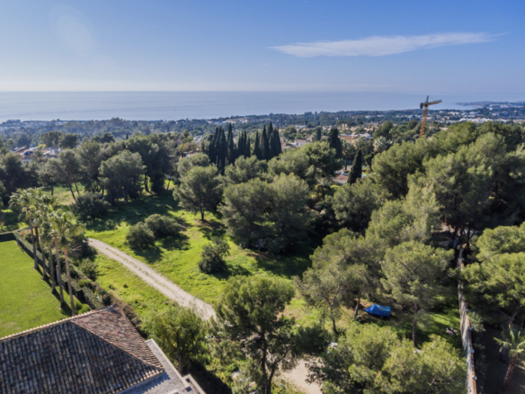 FOR SALE 🌴 PLOT IN SIERRA BLANCA MARBELLA GOLDEN MILE 🏰 GATED
