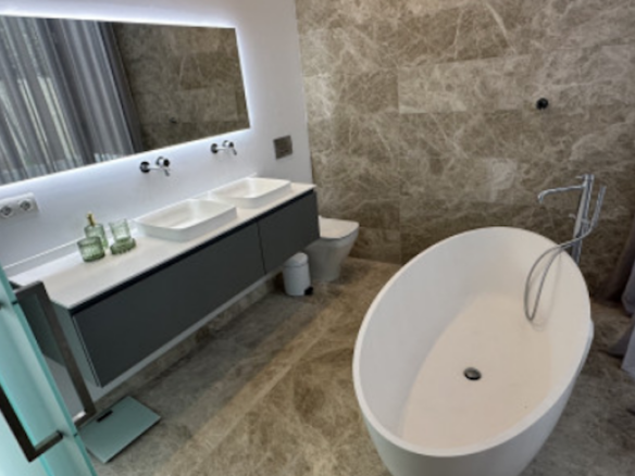 Short – Long term Rental 🌟 Modern Villa Near All Facilities and Beach – New Golden Mile 🌟 (Estepona)