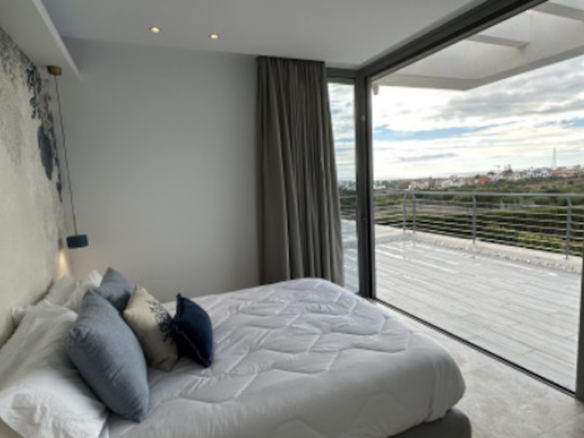 Short – Long term Rental 🌟 Modern Villa Near All Facilities and Beach – New Golden Mile 🌟 (Estepona)
