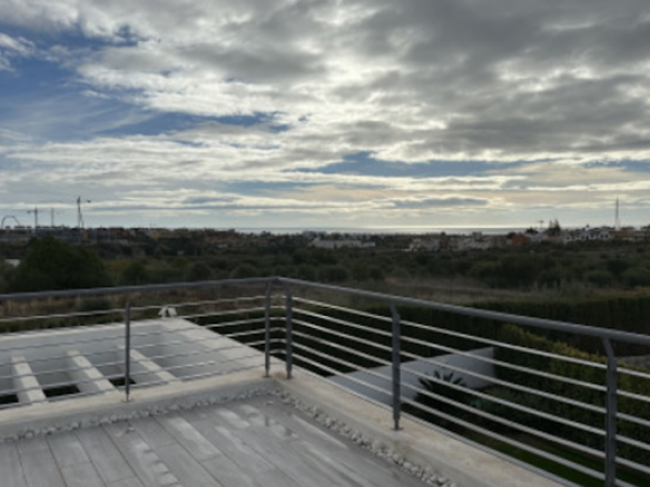 Short – Long term Rental 🌟 Modern Villa Near All Facilities and Beach – New Golden Mile 🌟 (Estepona)