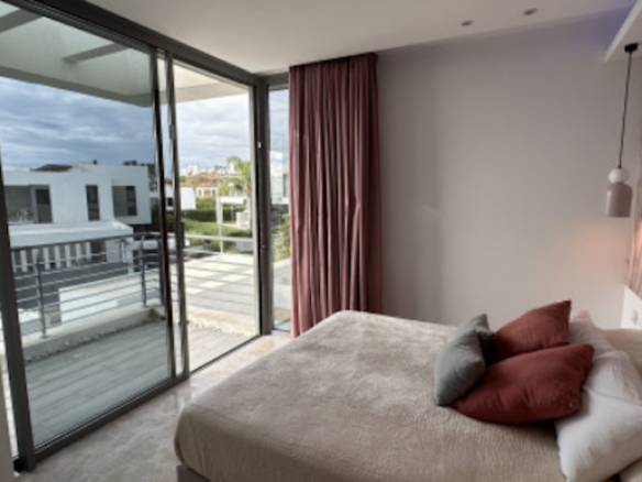 Short – Long term Rental 🌟 Modern Villa Near All Facilities and Beach – New Golden Mile 🌟 (Estepona)
