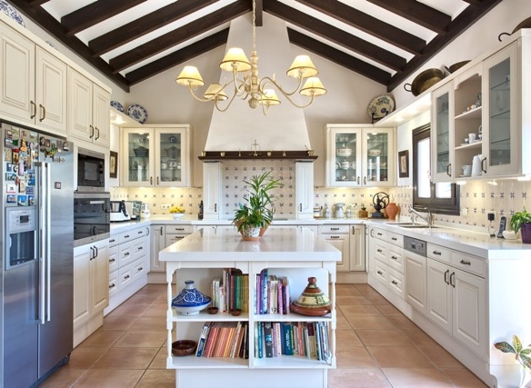 Stunning Luxury Villa in Marbella Club Golf Resort for sale ✨ Sea Views  – Gated