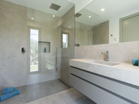 For Sale 🏡 Contemporary Andalusian Villa – Elviria – Sea views