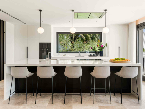 🏡 Villa for Sale in La Cerquilla, Nueva Andalucía