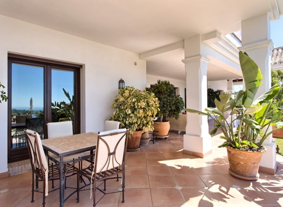 Stunning Luxury Villa in Marbella Club Golf Resort for sale ✨ Sea Views  – Gated
