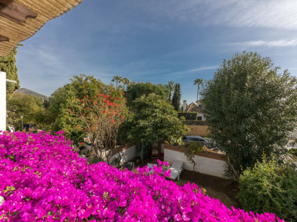 🏠 For Sale – Bargain Townhouse on the Golden Mile reduced to 500,000 euros! 🔥
