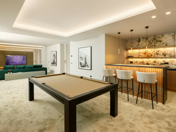 🏡 For Sale: Turnkey Modern Villa in La Quinta, Benahavís 🌟