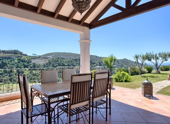 Stunning Luxury Villa in Marbella Club Golf Resort for sale ✨ Sea Views  – Gated