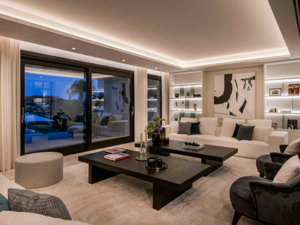 🏡 Villa for Sale in La Cerquilla, Nueva Andalucía