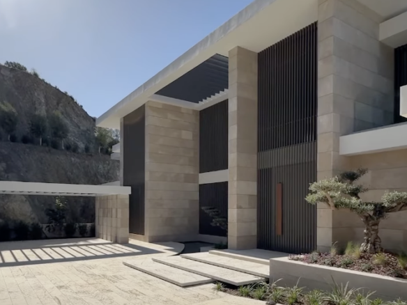 For Sale – La Zagaleta – Modern 5B Villa – Sea Views 🌟 -Gated -Turnkey Ready