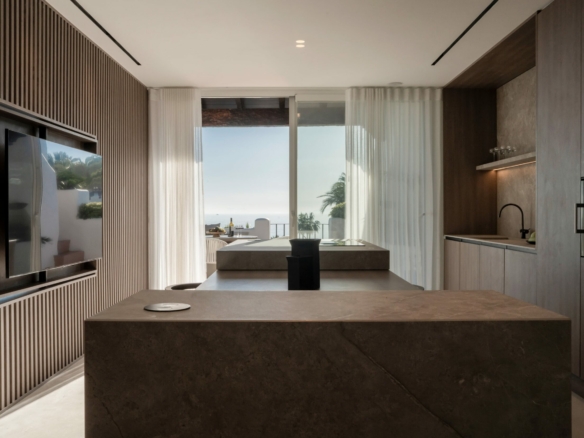 For sale 🏝️ ALCAZABA BEACH 🏝️ ✨  Penthouse –  Beachfront