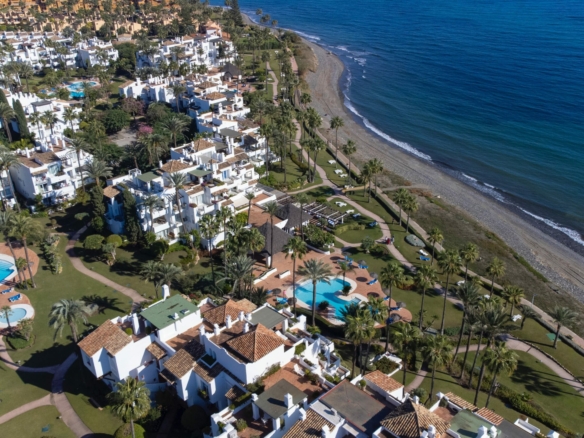 For sale 🏝️ ALCAZABA BEACH 🏝️ ✨  Penthouse –  Beachfront