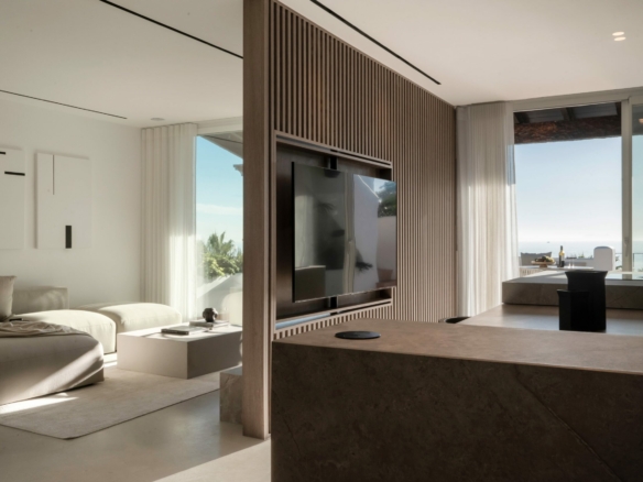 For sale 🏝️ ALCAZABA BEACH 🏝️ ✨  Penthouse –  Beachfront