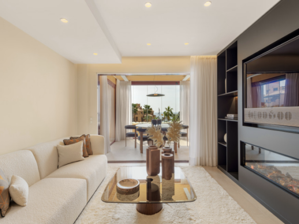 For sale Los Granados del Mar🌴✨ Frontline Beach Luxury Renovated Sea View Apartment ✨🌴  🏖️