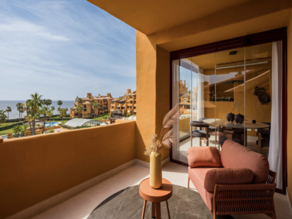 For sale Los Granados del Mar🌴✨ Frontline Beach Luxury Renovated Sea View Apartment ✨🌴  🏖️