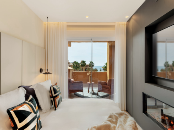 For sale Los Granados del Mar🌴✨ Frontline Beach Luxury Renovated Sea View Apartment ✨🌴  🏖️