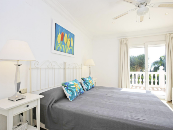 SOLD- Sierra Blanca (Marbella) 🏡 Classic Villa with Investment Potential! 🛠️