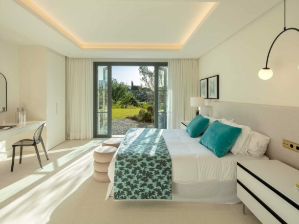 🏡 Luxury Villa Rental in Nueva Andalucía, Marbella (Max. 14 guests)