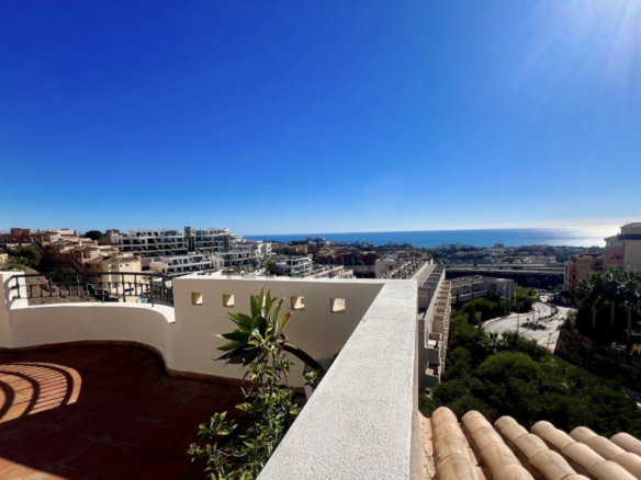 Reduced – Riviera del Sol, Mijas 🏠 Penthouse for sale – Sea views – South facing 