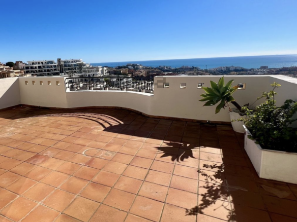 Reduced – Riviera del Sol, Mijas 🏠 Penthouse for sale – Sea views – South facing 