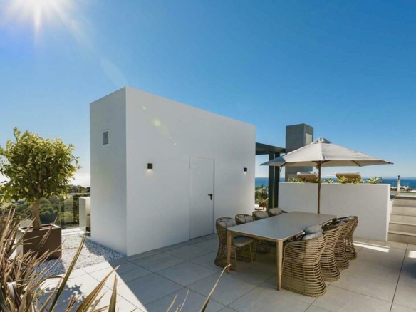🏡 Brand new villa with breathtaking sea views in Rio Real Golf