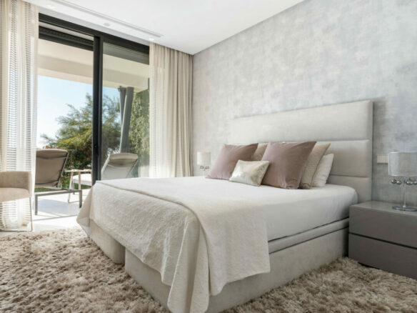 For Sale 🏡 MODERN VILLA IN LOMAS DE LA QUINTA, BENAHAVIS 🌴