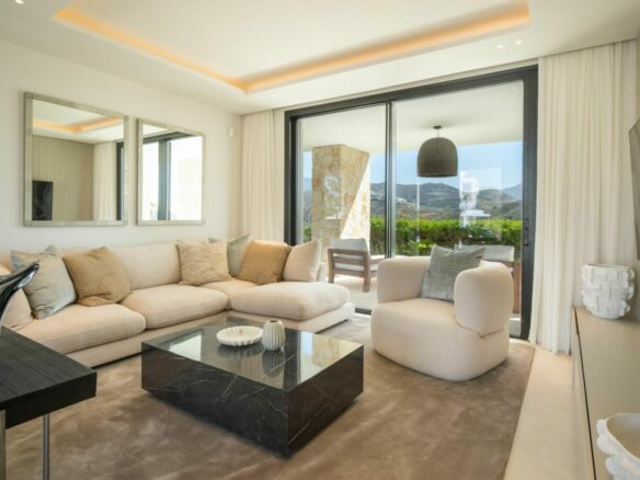 🏡✨ UNIQUE LUXURY VILLA WITH UNPARALLELED VIEWS IN EL HERROJO 🌴🌊