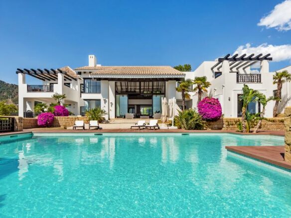 For Sale: Modern Villa – 1st Line Golf in La Zagaleta ⛳🏡