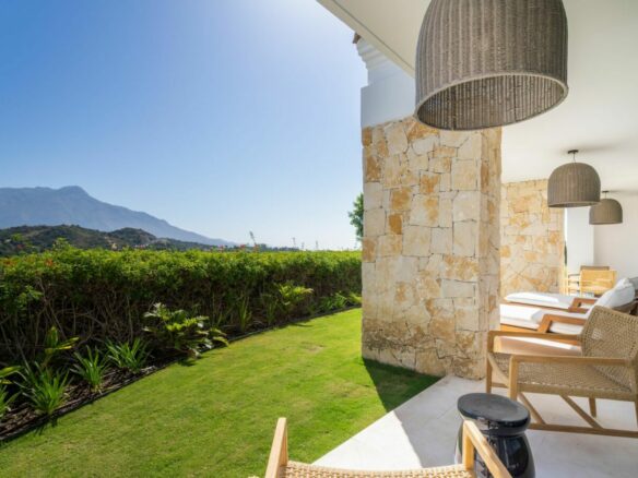 🏡✨ UNIQUE LUXURY VILLA WITH UNPARALLELED VIEWS IN EL HERROJO 🌴🌊