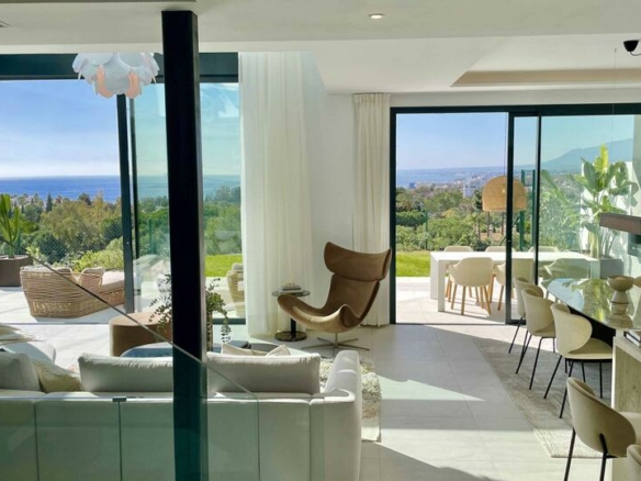 🏡 Brand new villa with breathtaking sea views in Rio Real Golf