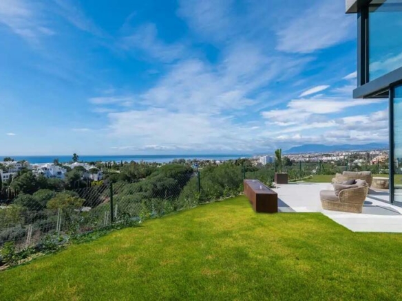 🏡 Brand new villa with breathtaking sea views in Rio Real Golf