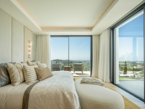 🏡✨ UNIQUE LUXURY VILLA WITH UNPARALLELED VIEWS IN EL HERROJO 🌴🌊