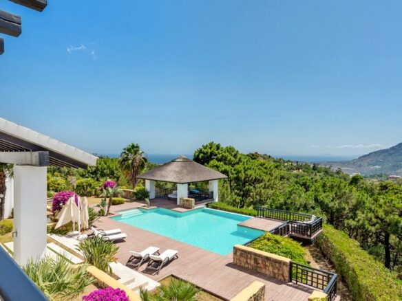 For Sale: Modern Villa – 1st Line Golf in La Zagaleta ⛳🏡