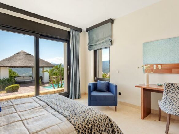 For Sale: Modern Villa – 1st Line Golf in La Zagaleta ⛳🏡