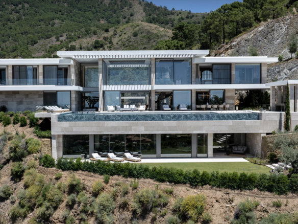 For Sale – La Zagaleta – Modern 5B Villa – Sea Views 🌟 -Gated -Turnkey Ready