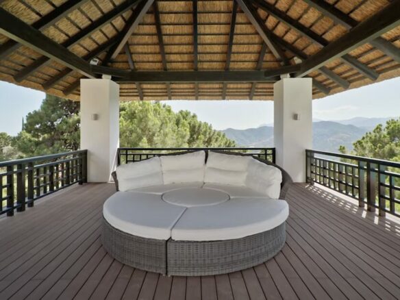 For Sale: Modern Villa – 1st Line Golf in La Zagaleta ⛳🏡